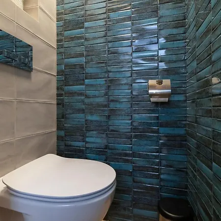 Mokotow Reytan By Renters شقة *