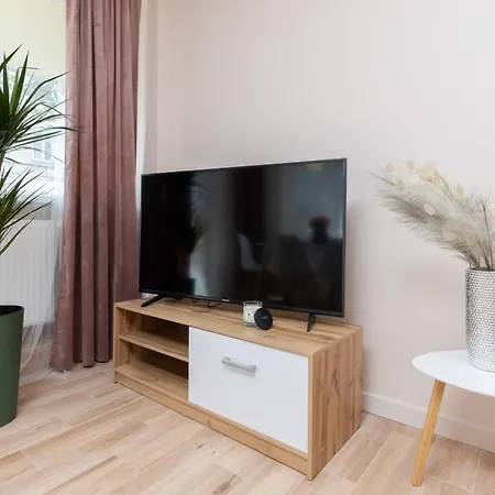 Mokotow Reytan By Renters *